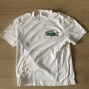 Lacoste Men's White Tee with Green Crocodile Logo Size M